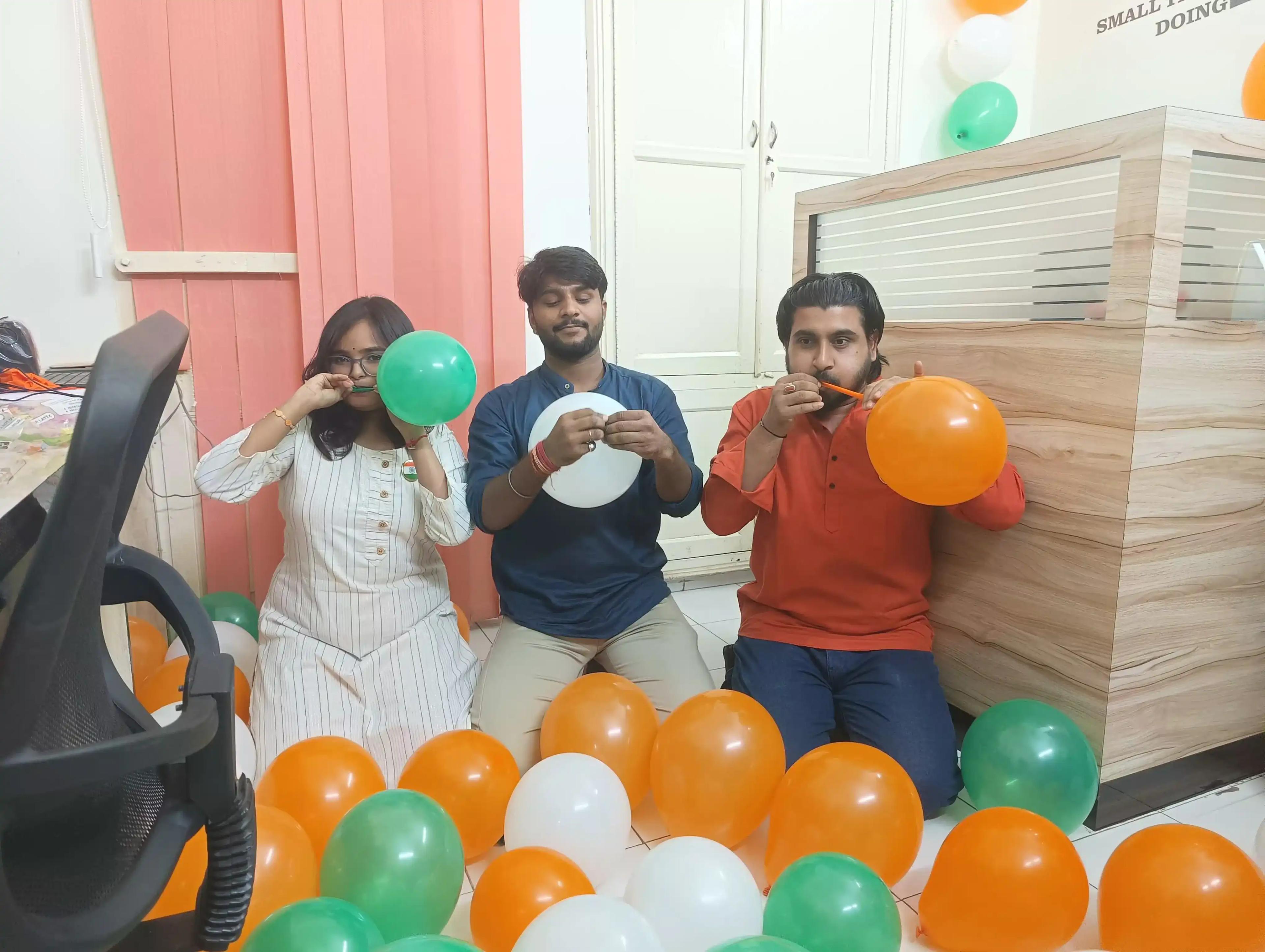 Office Environment 6
